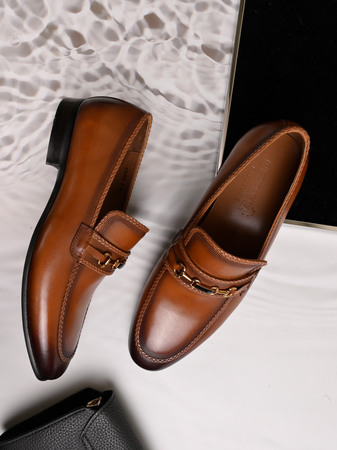 Men Tan Solid Loafers