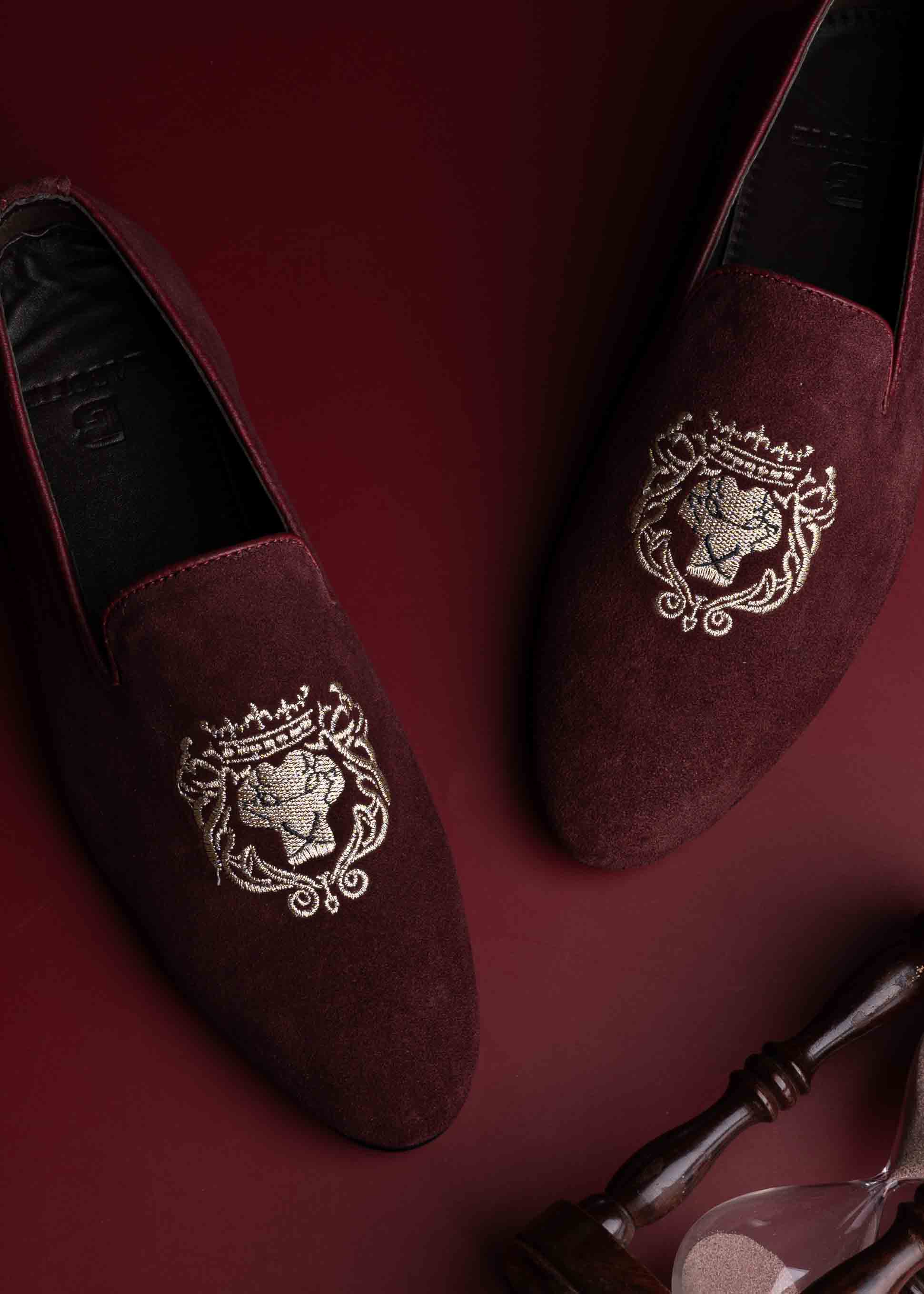 Men Maroon Embroidered Loafers1