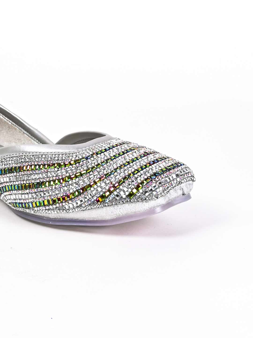 Women, Women Footwear, Silver Mojaris