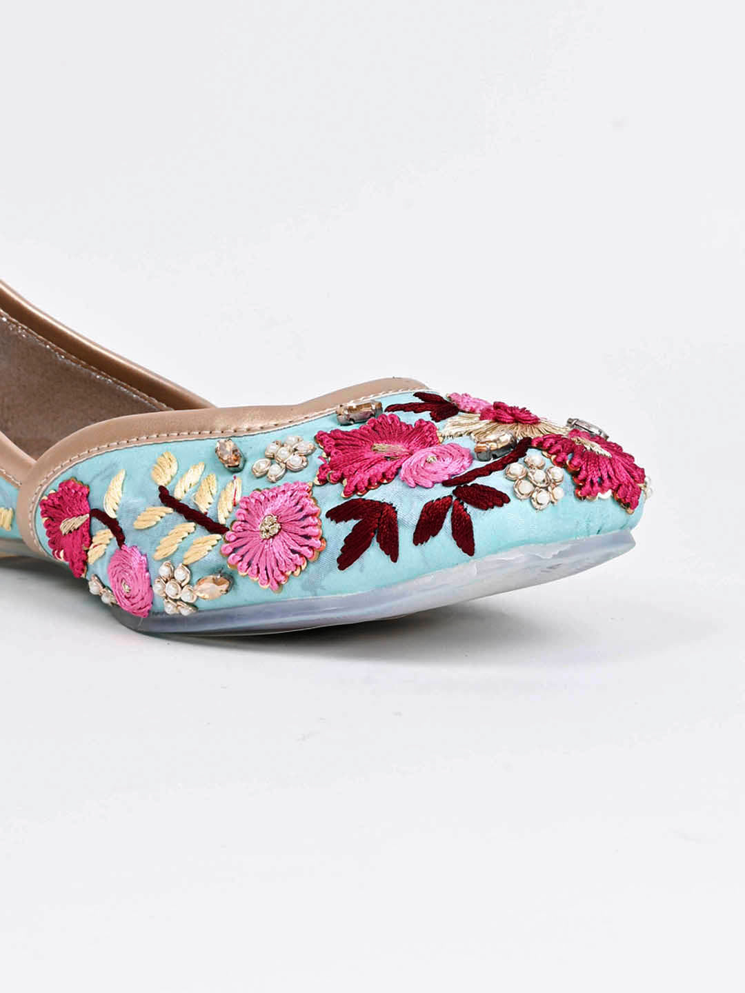 Women, Women Footwear, Aqua Mojaris