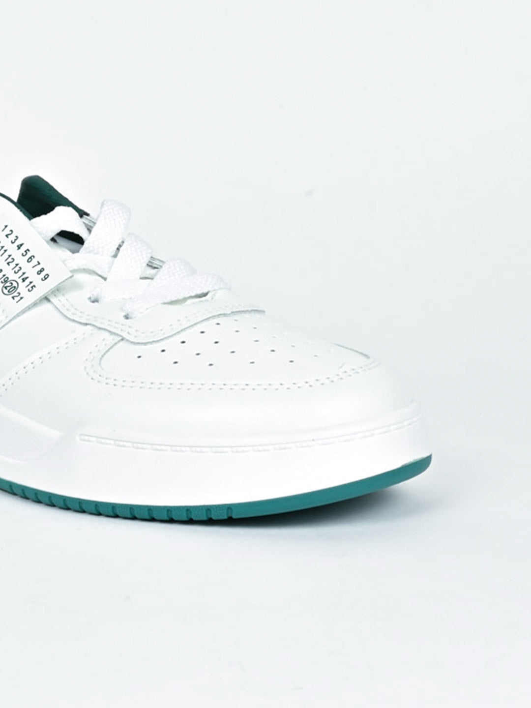 Women, Women Footwear, White Sneakers