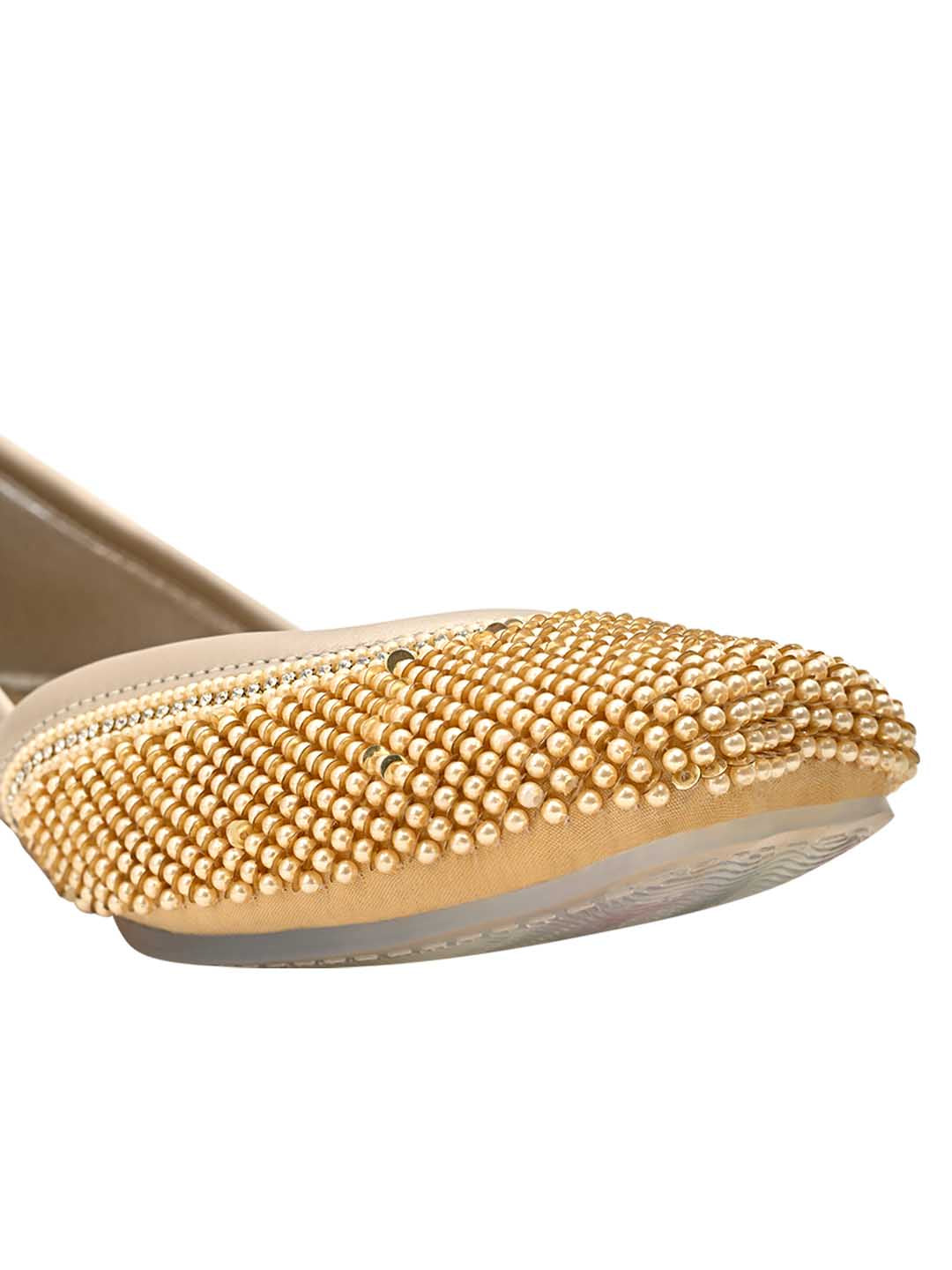 Footwear, Women Footwear, Golden Mojaris