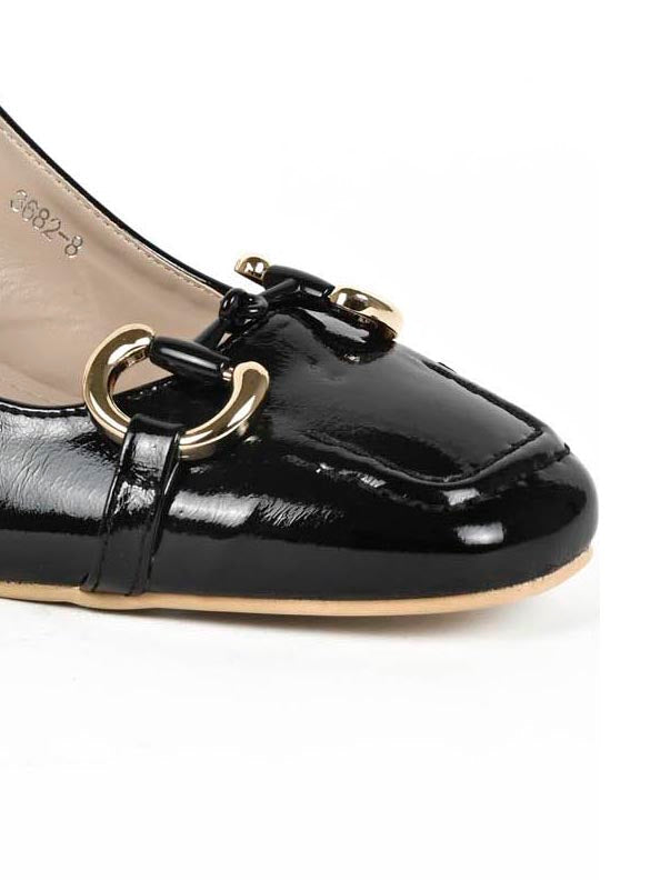 Women Black Solid Pumps