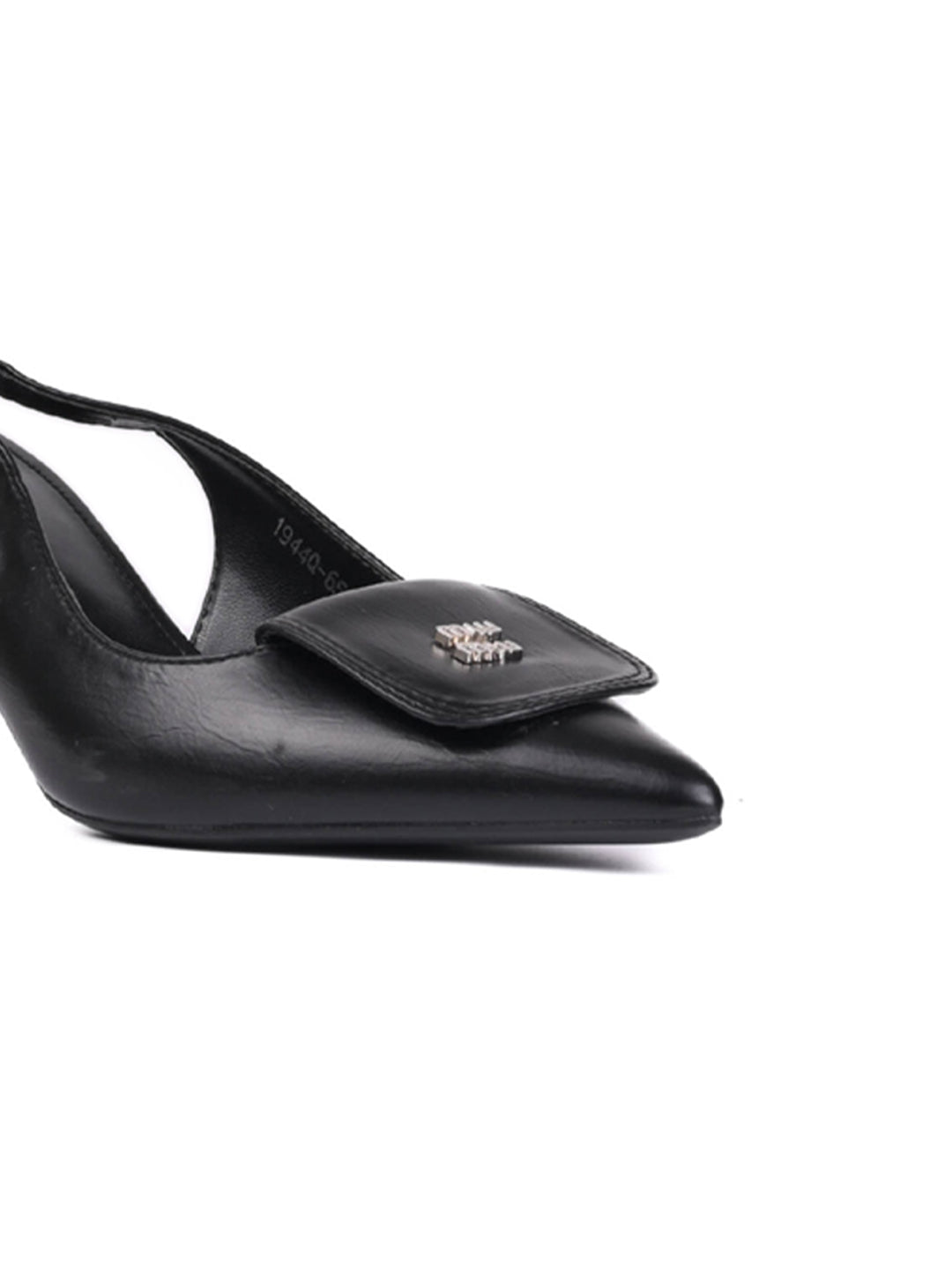 Women Black Solid Pumps