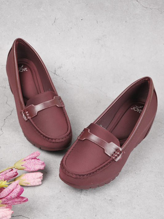 Women, Women Footwear, Maroon Loafers