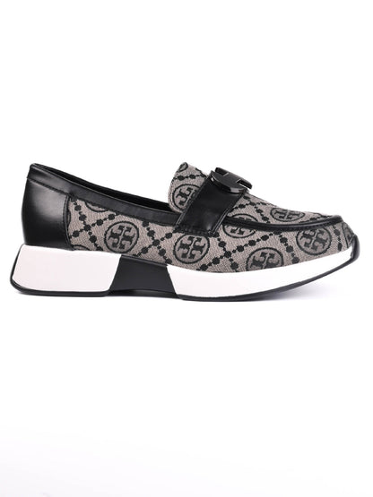 Women, Women Footwear, Black Loafers