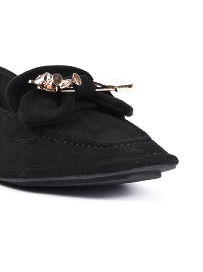Women Black Solid Loafers
