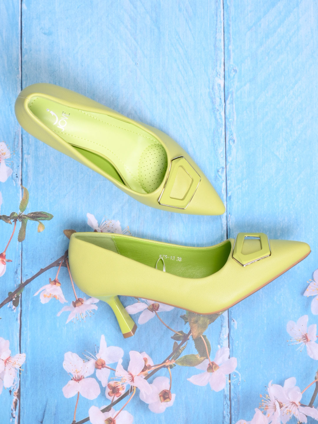 Women, Women Footwear, Green Pumps