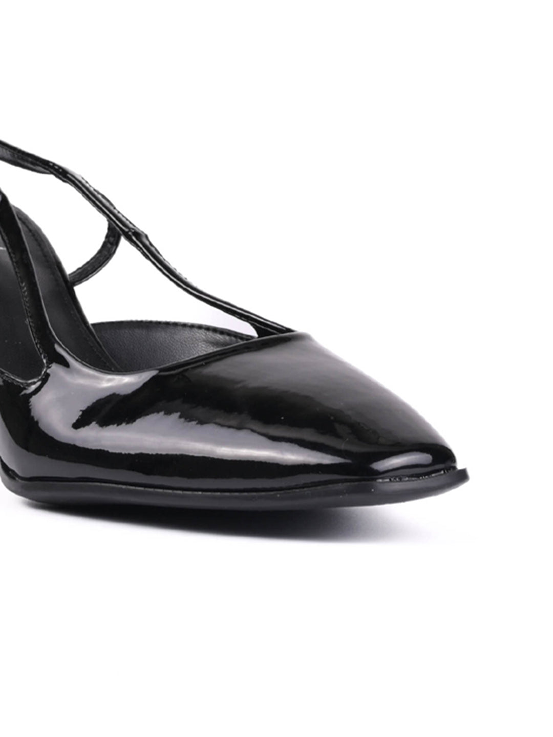 Women Black Solid Pumps