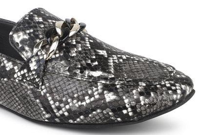 Women, Women Footwear, Black Loafers