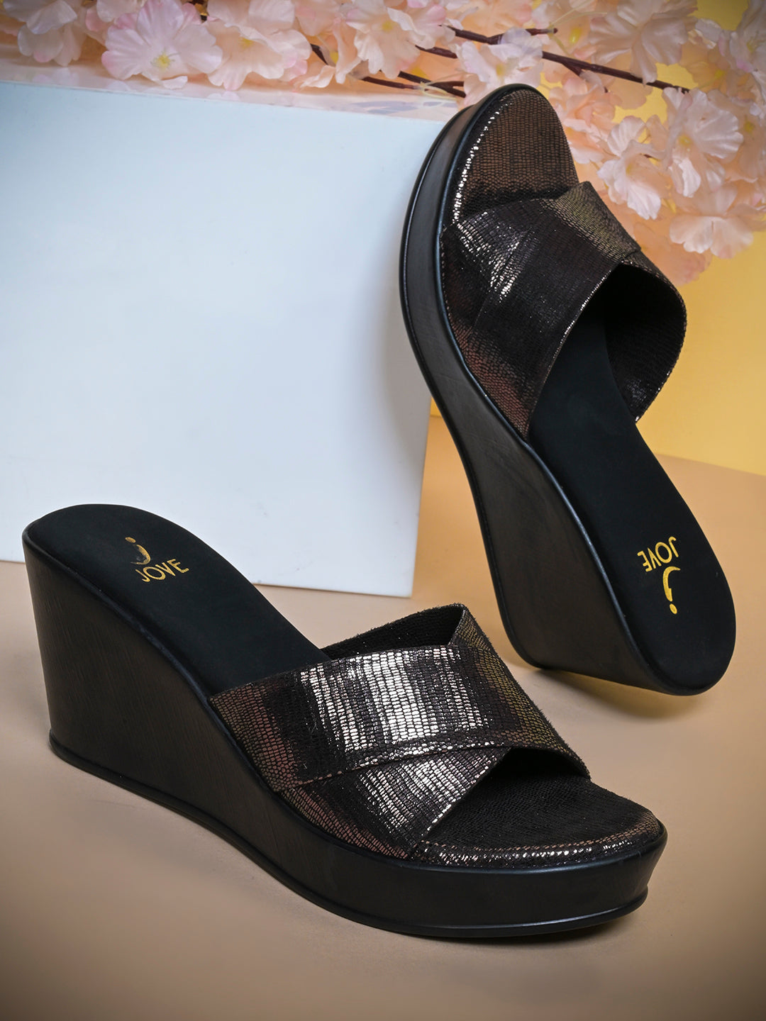 Women, Women Footwear, Grey Wedges
