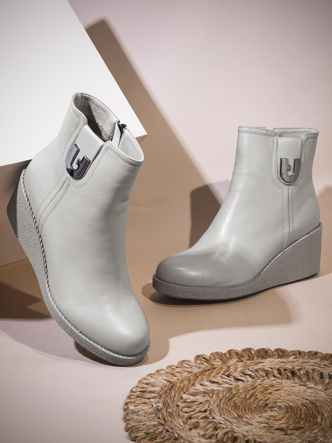 Women, Women Footwear, Beige Boots