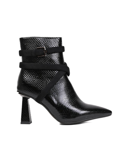 Women, Women Footwear, Black Boots