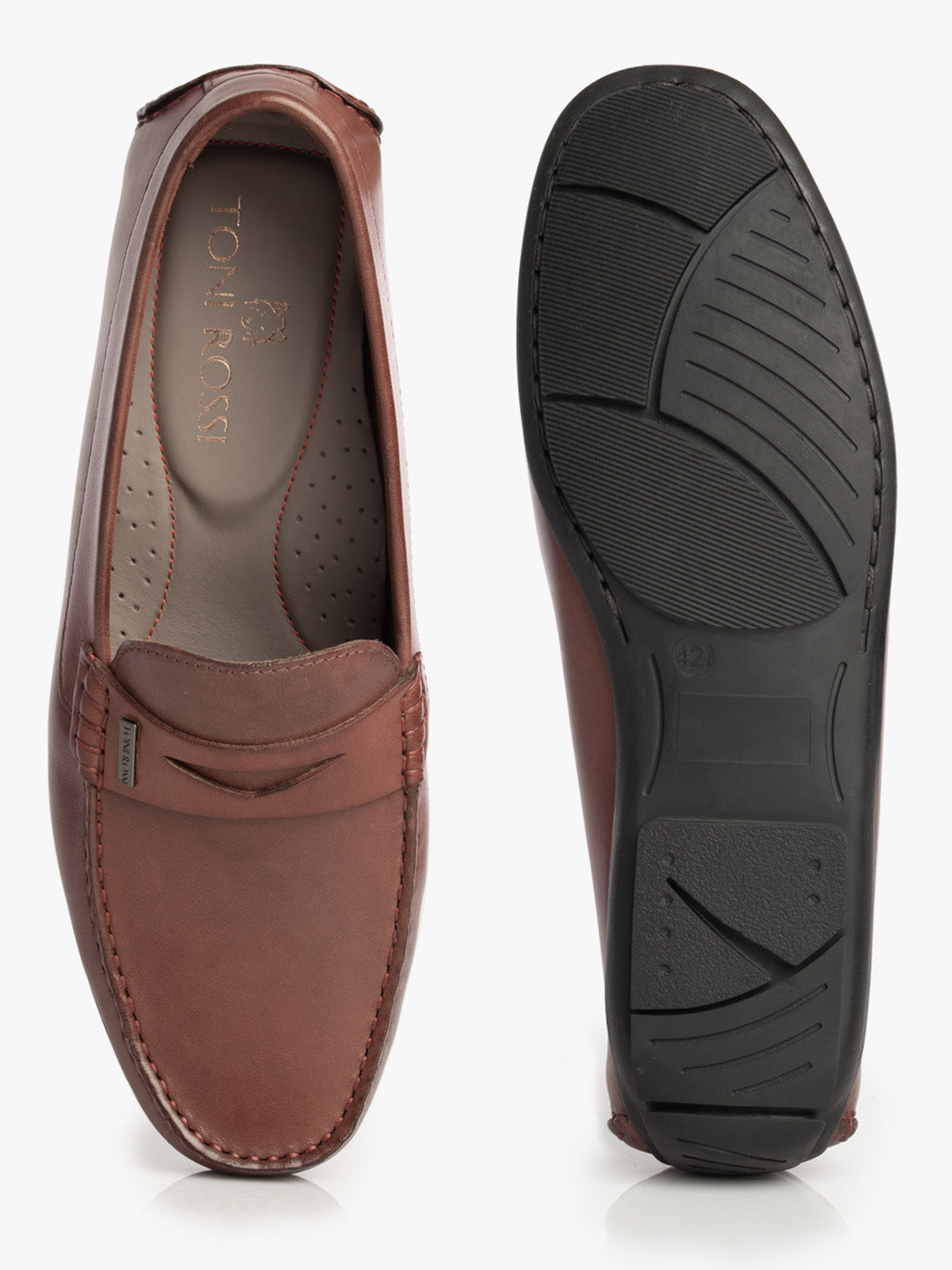 Men Tan Solid Driving Shoes