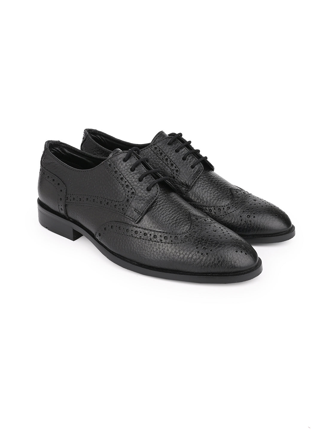 Men Black Textured Brogue Formal shoes