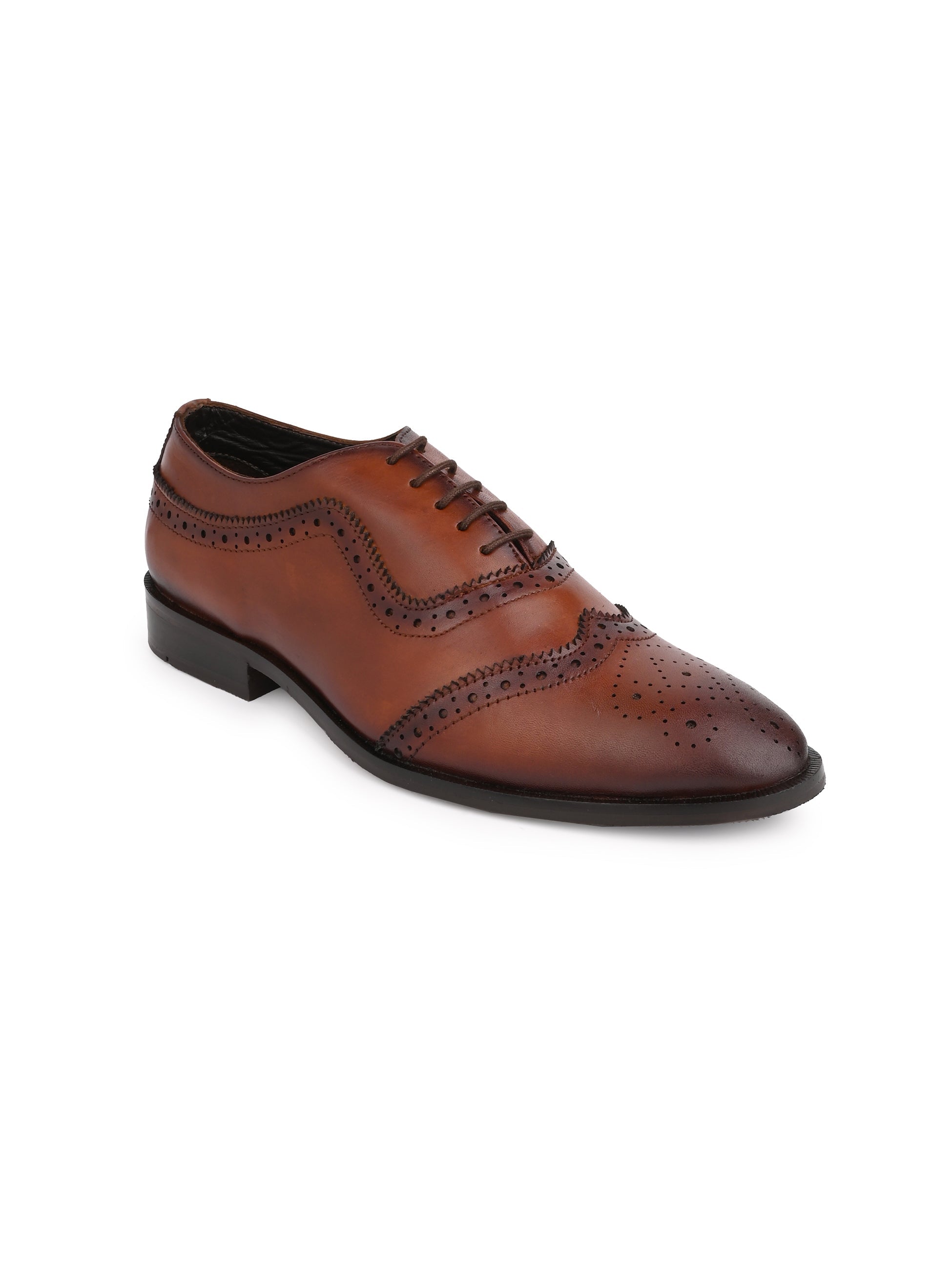 Men Brown Solid Brogue Oxford Formal Shoes