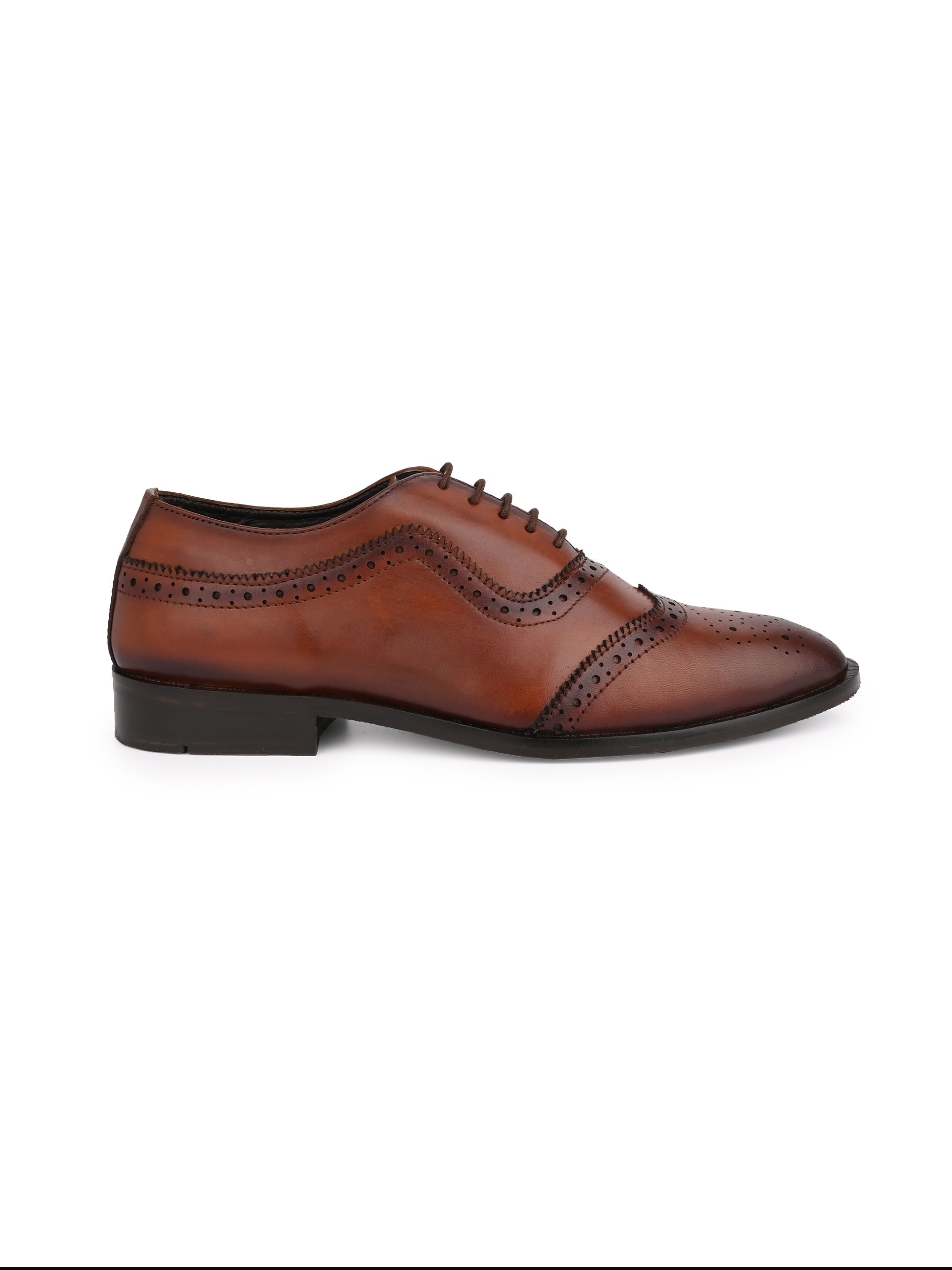 Men Brown Solid Brogue Oxford Formal Shoes - Main Image