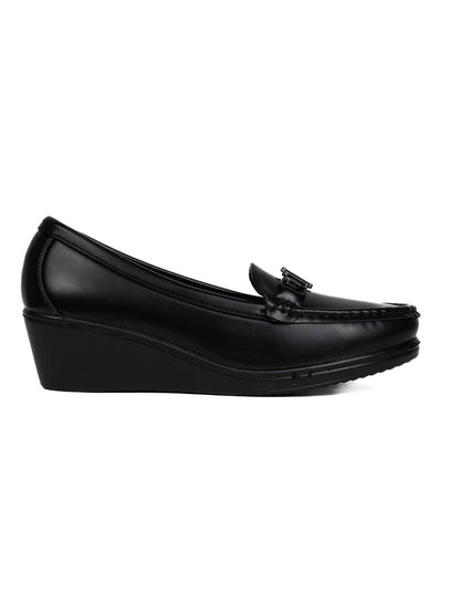 Women, Women Footwear, Black Loafers