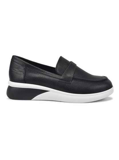 Women, Women Footwear, Black Loafers