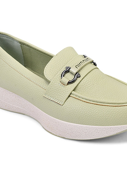 Women Green Textured Loafers