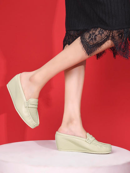 Women, Women Footwear, Green Loafers