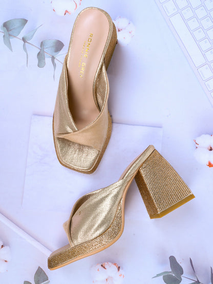 Women, Women Footwear, Gold Sandals