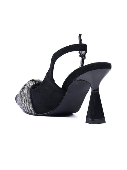 Women Black Solid Sandals