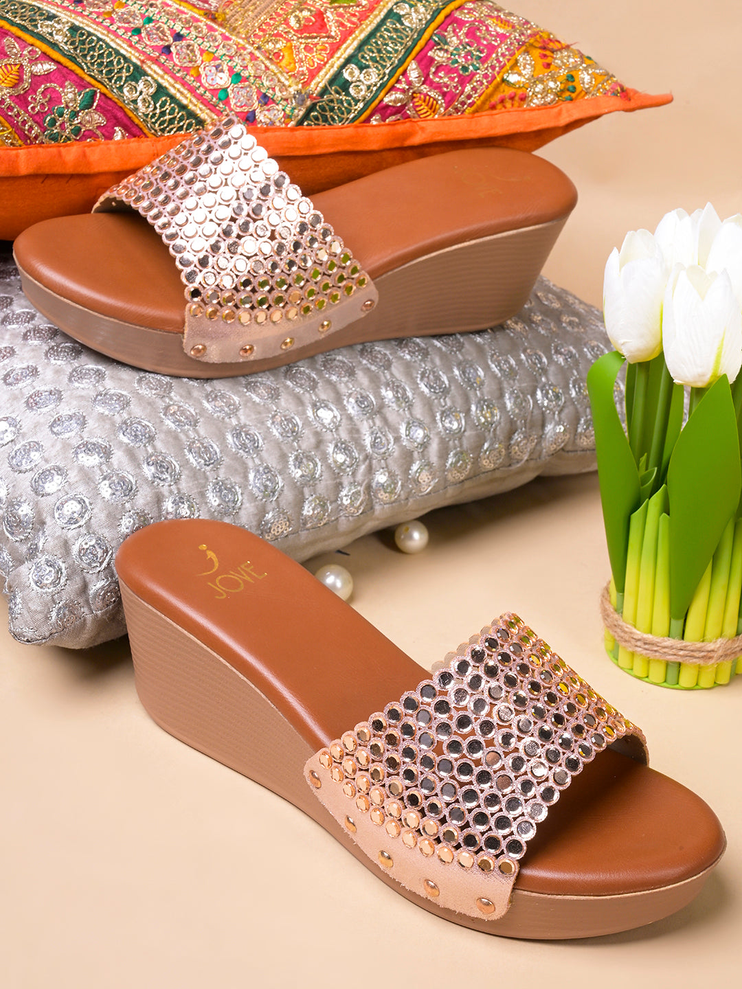 Women, Women Footwear, Sultan Wedges