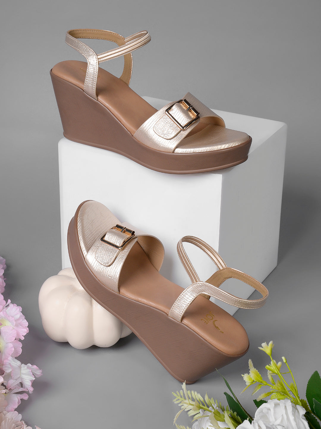Women, Women Footwear, Gold Wedges