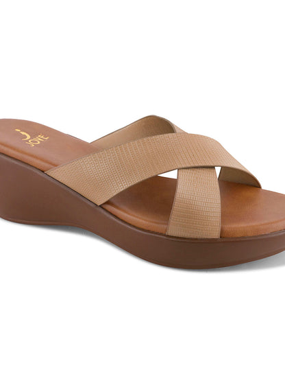Women Beige Textured Wedges