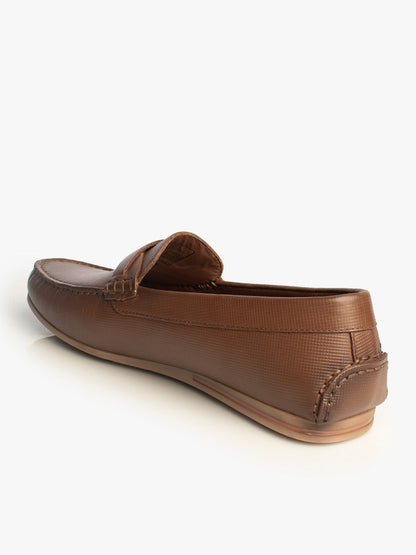Men Tan Textured Driving Shoes