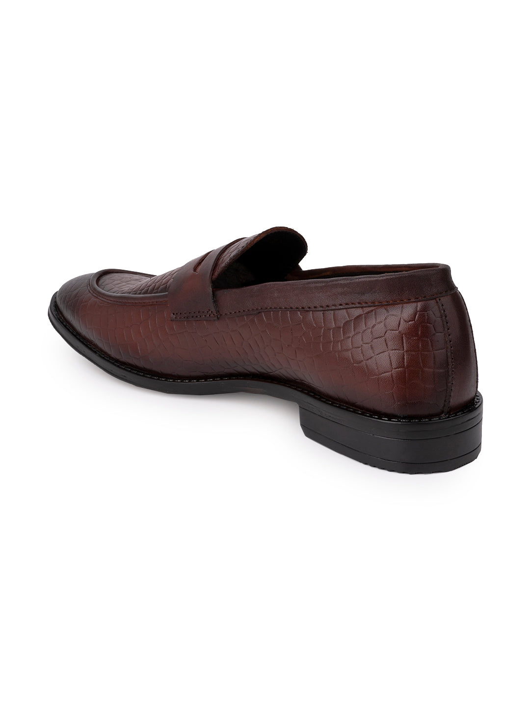 Men Brown Textured Loafers