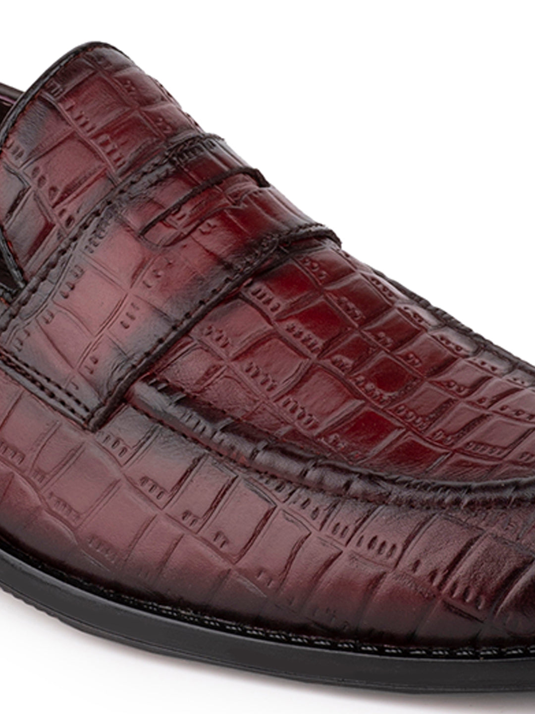 Men WINE Solid Loafers
