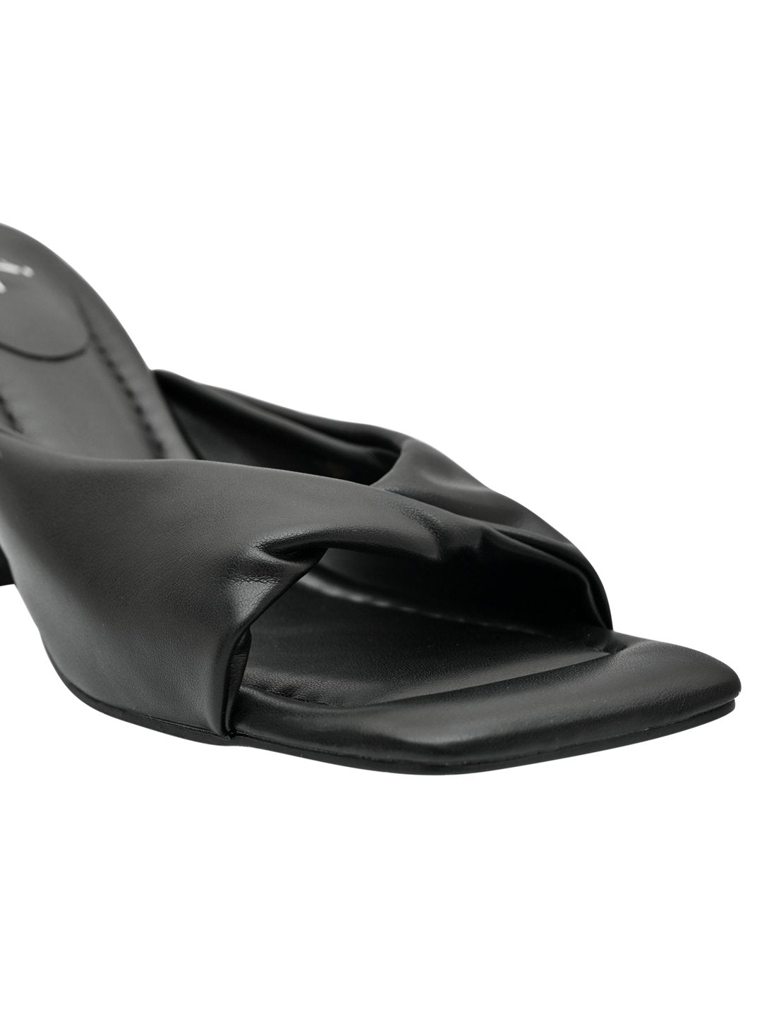 Women Black Solid Sandals